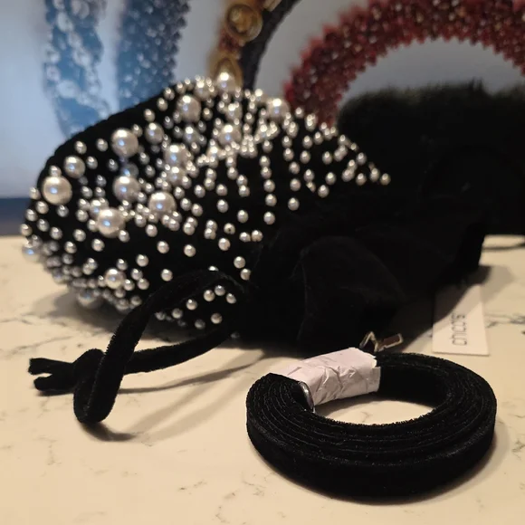 Chico's Faux Pearl & Velvet Crossbody Bucket Bag 💫 - Picture 7 of 12